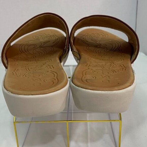 b.ø.c. by Born Tan Brown Slide Sandals Comfort Footbed Women’s 7M - Picture 7 of 10